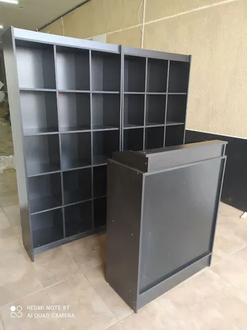 BALCÃO CAIXA + COLMÉIAS PRETA MDF
