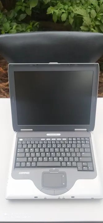 NOTEBOOK COMPAQ ANTIGO 