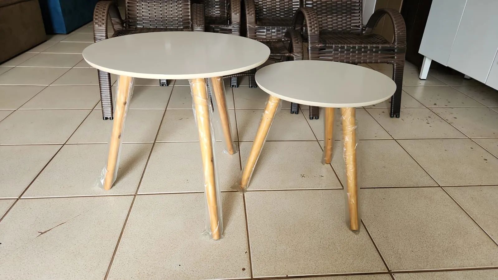  Promoção conjunto Mesa de Canto/Centro Redonda  novas . - Foto 2