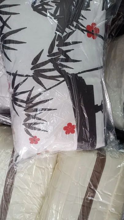 Travesseiro fofinho e confortável  - Foto 5