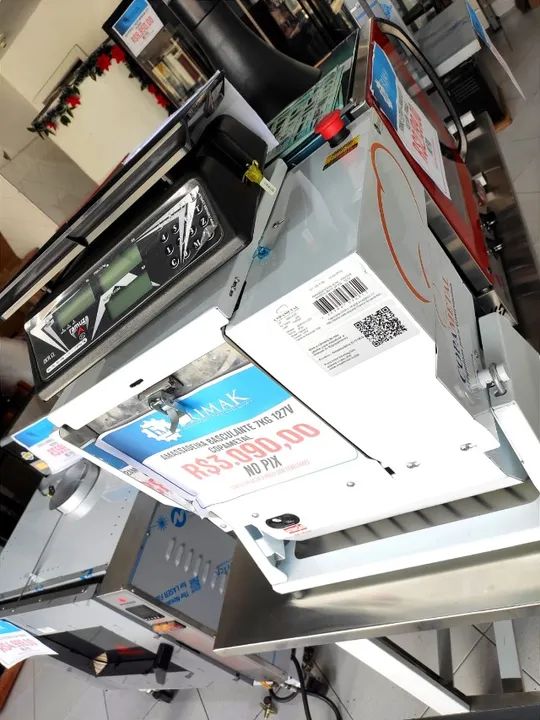 Amassadeira Profissional 7kg de massa Basculante Copametal 