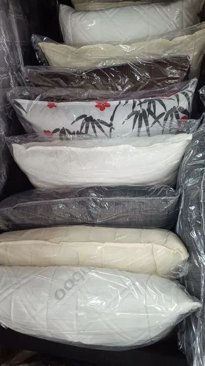 Travesseiro fofinho e confortável  - Foto 2