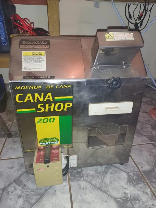 Moenda/Engenho de cana 2CV 220v Maqtron Semi Nova