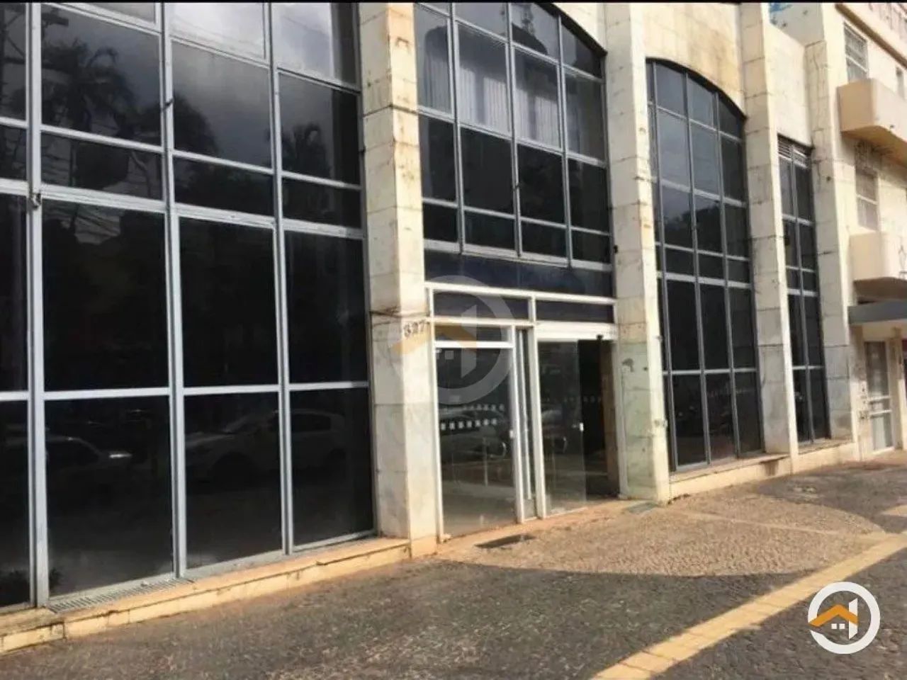 Prédio Comercial No Setor Central , Goiânia
