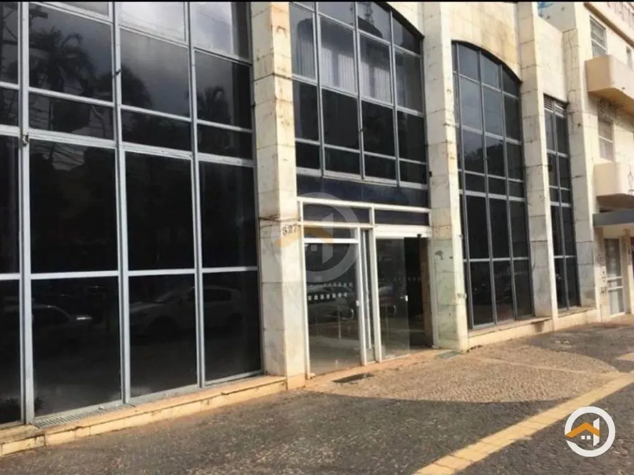 Prédio Comercial No Setor Central , Goiânia