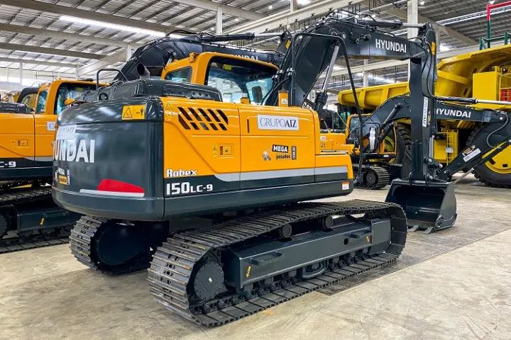 Escavadeira Hidráulica Hyundai R150LC-9 111hp 15T 2023 - Foto 3