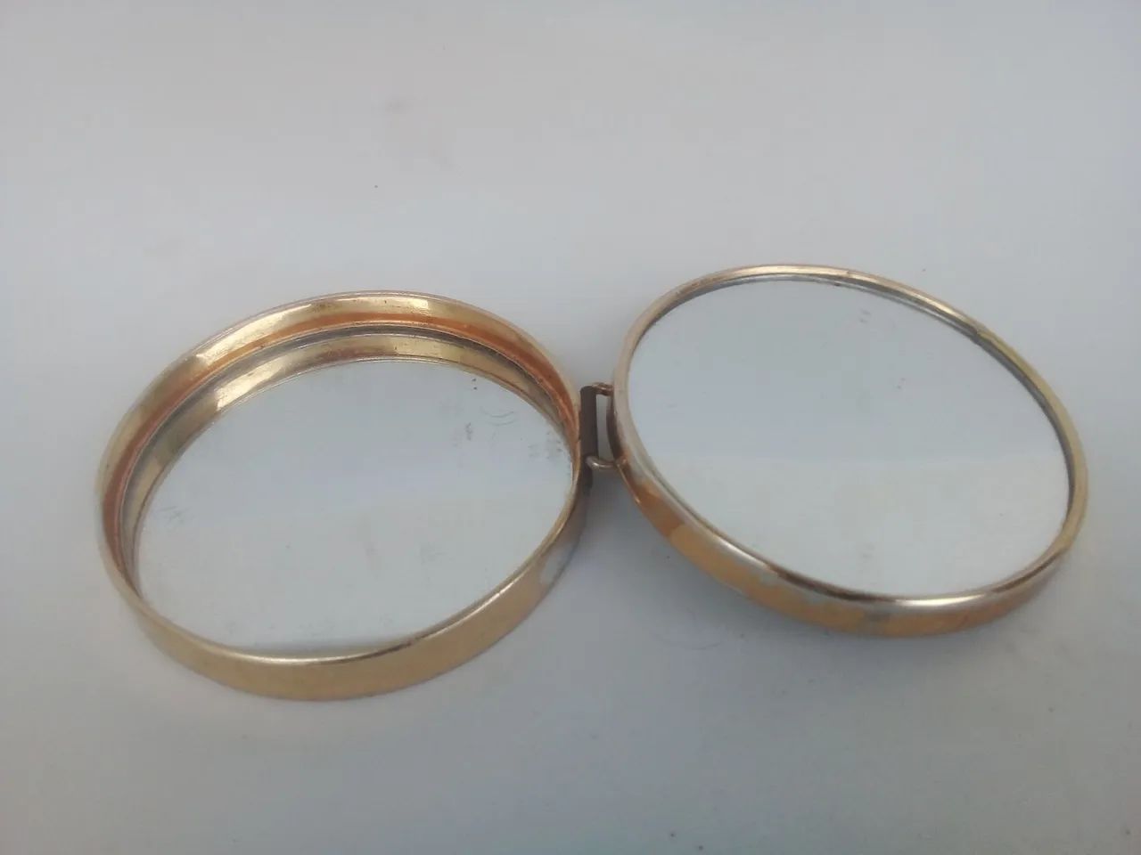 Espelho de maquiagem antigo, 8,5 cm de diâmetro - Foto 3
