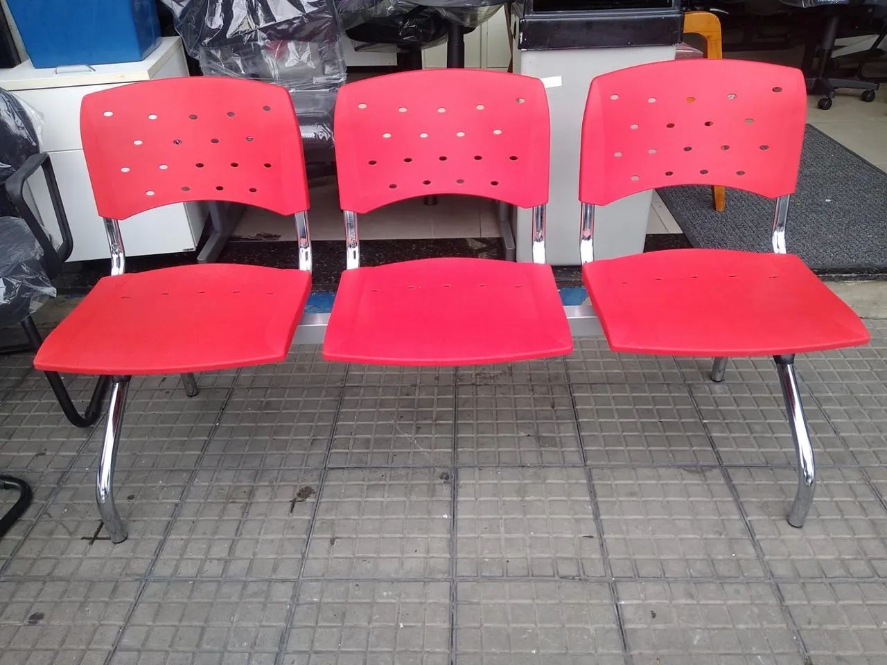 Cadeiras Longarina para escritório - Foto 3