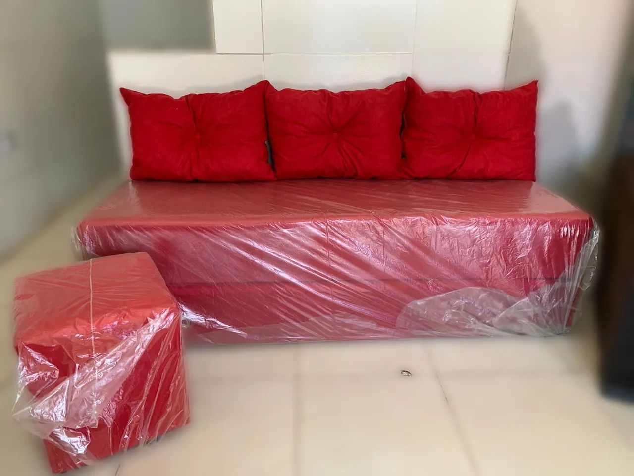 Sofá cama com Puff de fábrica 446558829061744641