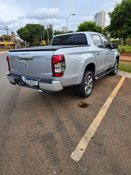 L200 Triton Sport HPE 2021/22 - Foto 5