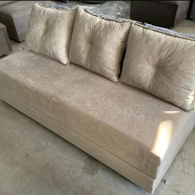 Sofá Cama 3 Lugares Bege - Novo