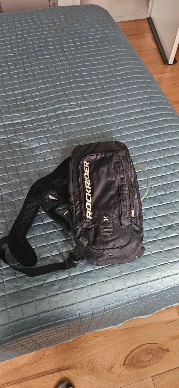 Mochila de Hidratação Rockrider com Reservatório (1L) - Foto 2