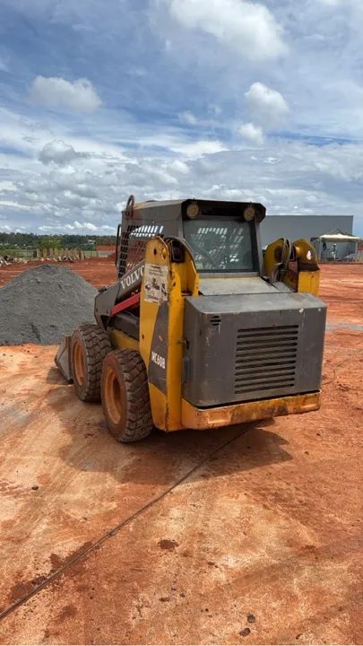 Mini carregadeira volvo 2012 - Foto 2