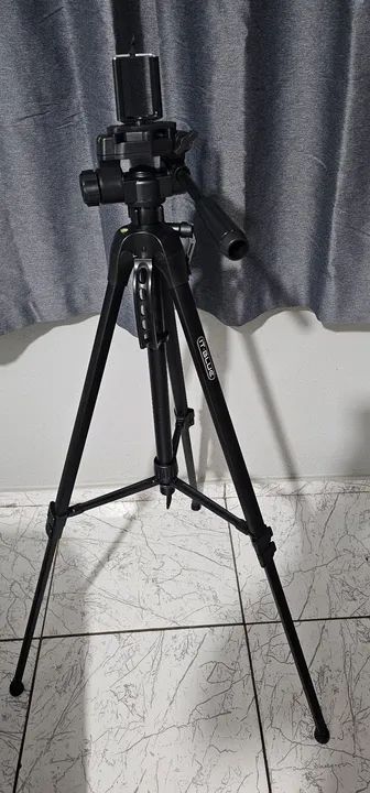 Tripé para Câmera/Celular - Ótimo Estado! - Foto 2