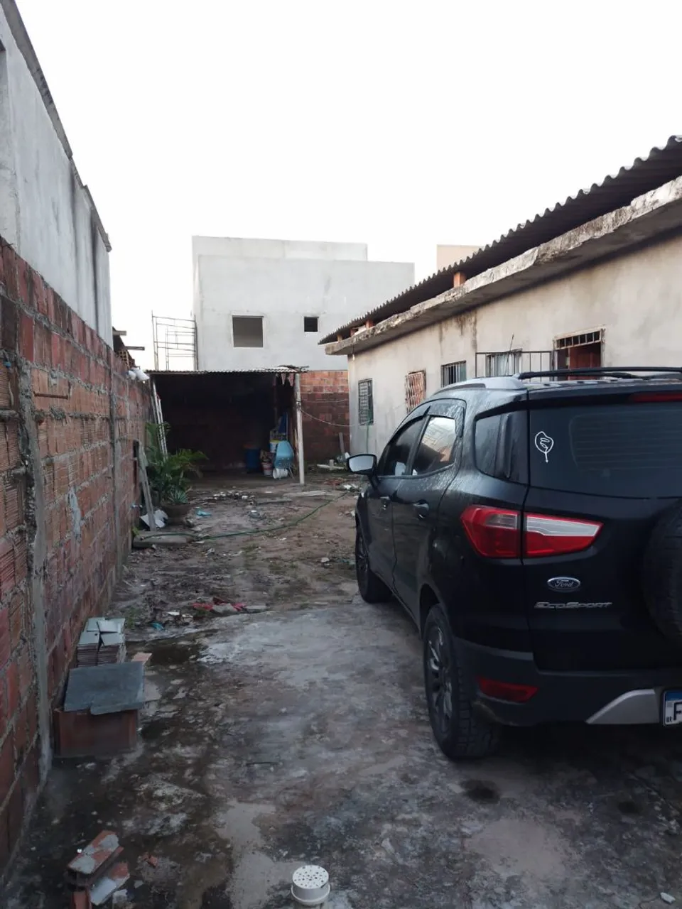 Casa pra vender no bairro das industrias.