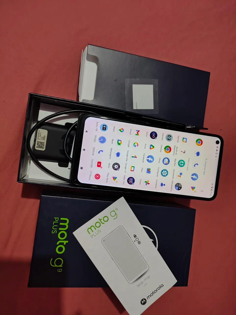 Celular 128 GB com todos acessórios originais