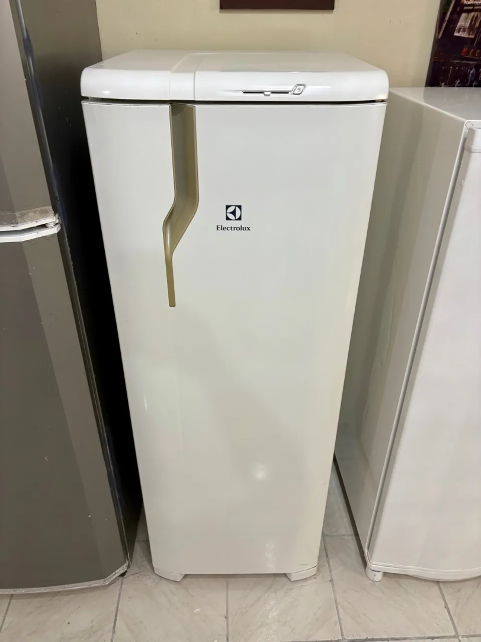 Geladeira Electrolux , geladeira pequena, geladeira barata
