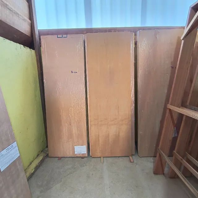 PORTA LISA DE MADEIRA CURUPIXÁ 70/80 CM PROMOÇÃO 