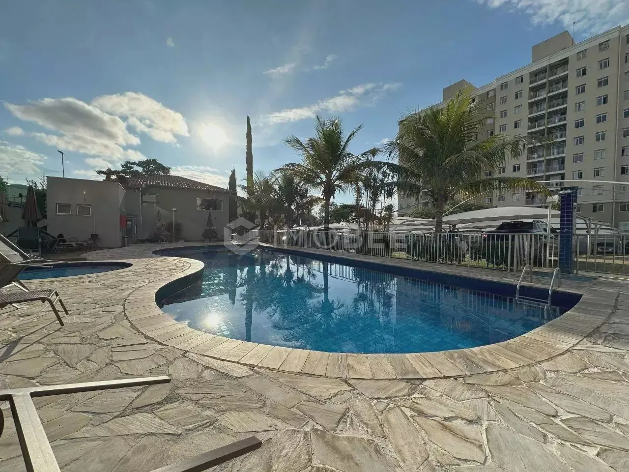 Apartamento à venda no bairro Candelária por 385.000,00