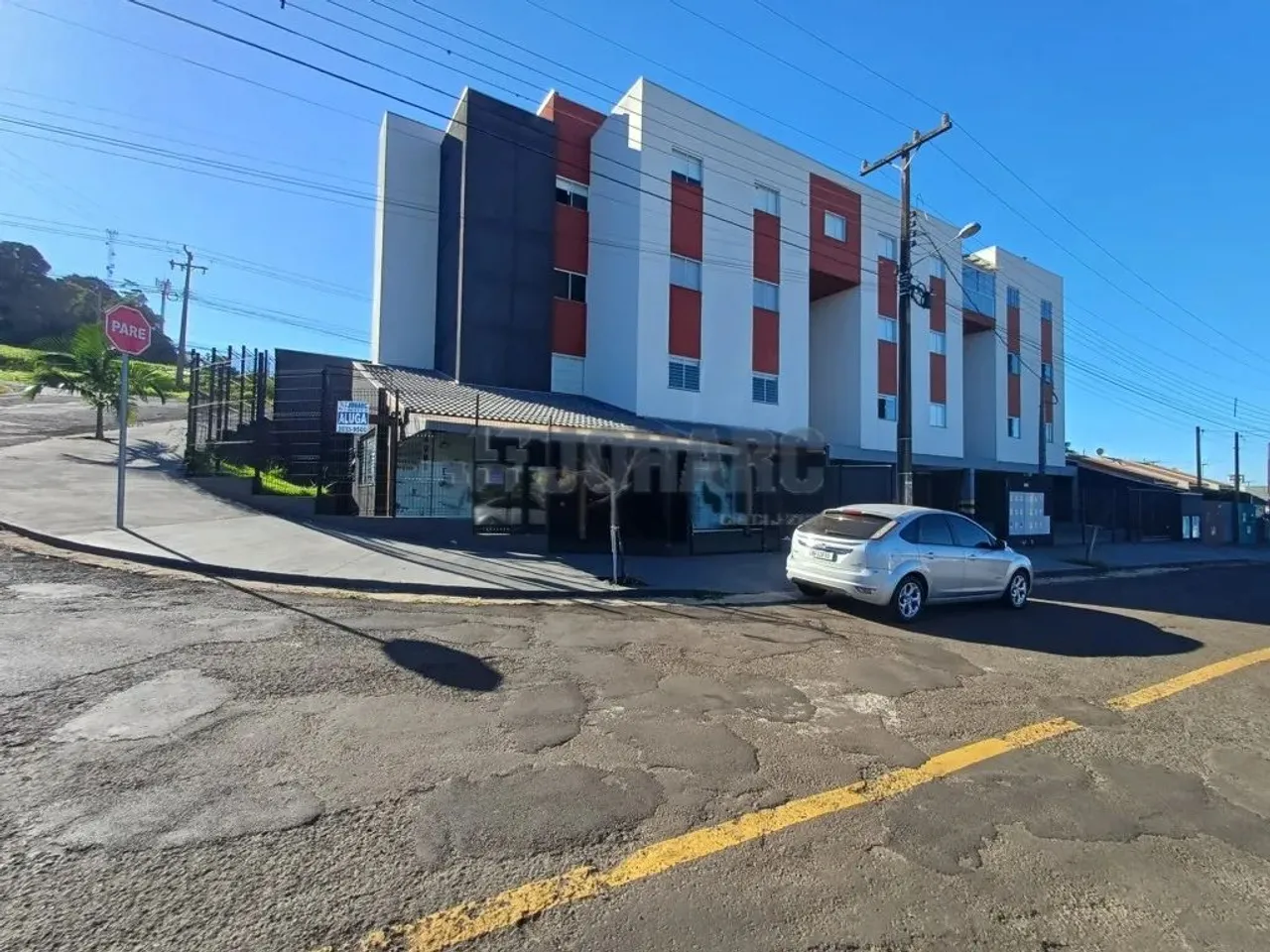 Sala comercial para alugar por R$ 1500.00, 50.00 m2 - LOTEAMENTO RESIDENCIAL VI - APUCARAN