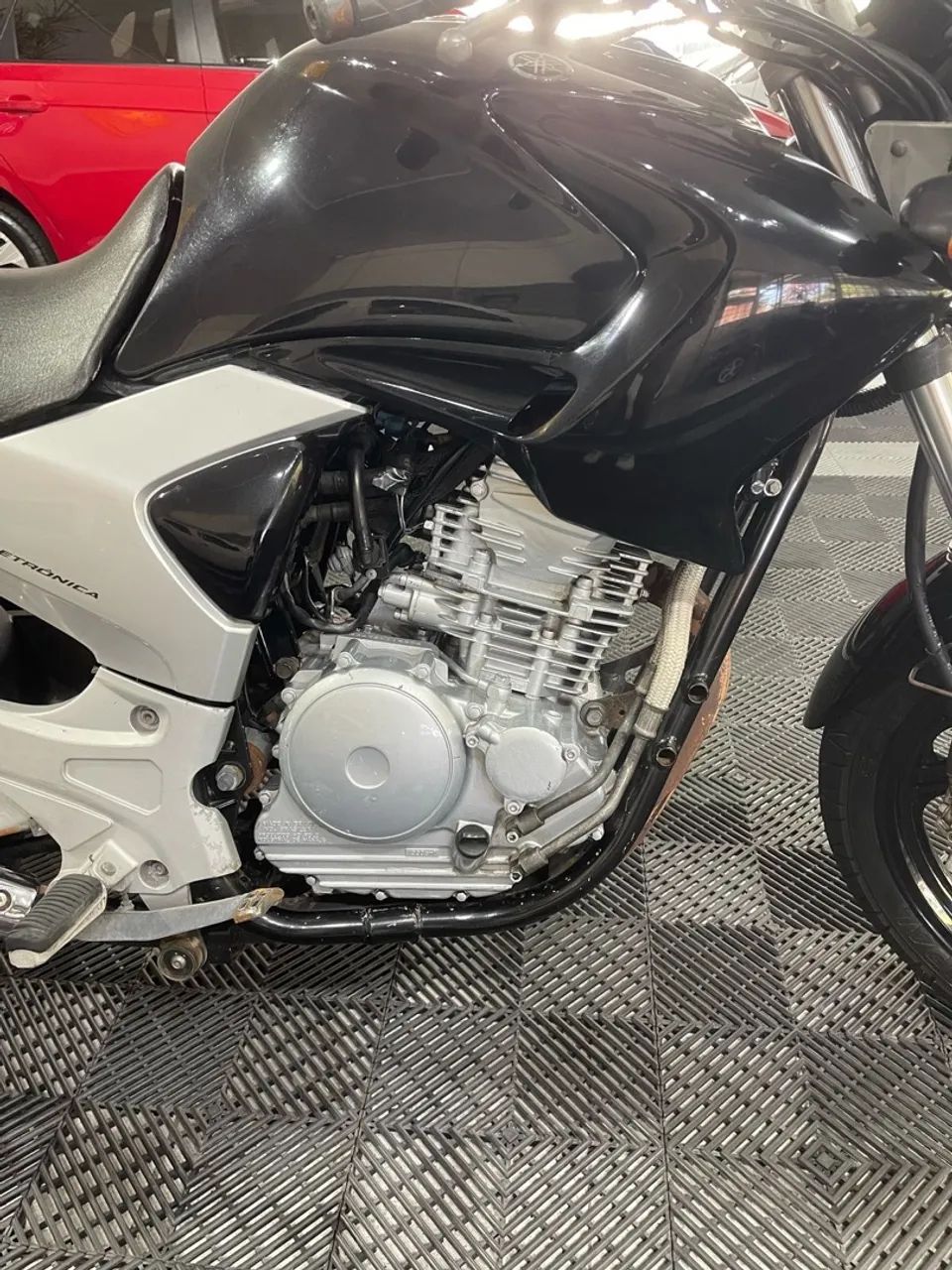  *YAMAHA FAZER 250cc* 2008* - Foto 5