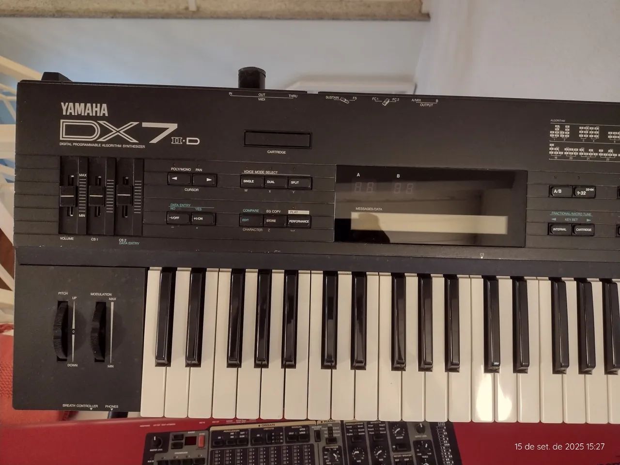 YAMAHA DX7 - Instrumentos musicais - Alphaville, Santana de