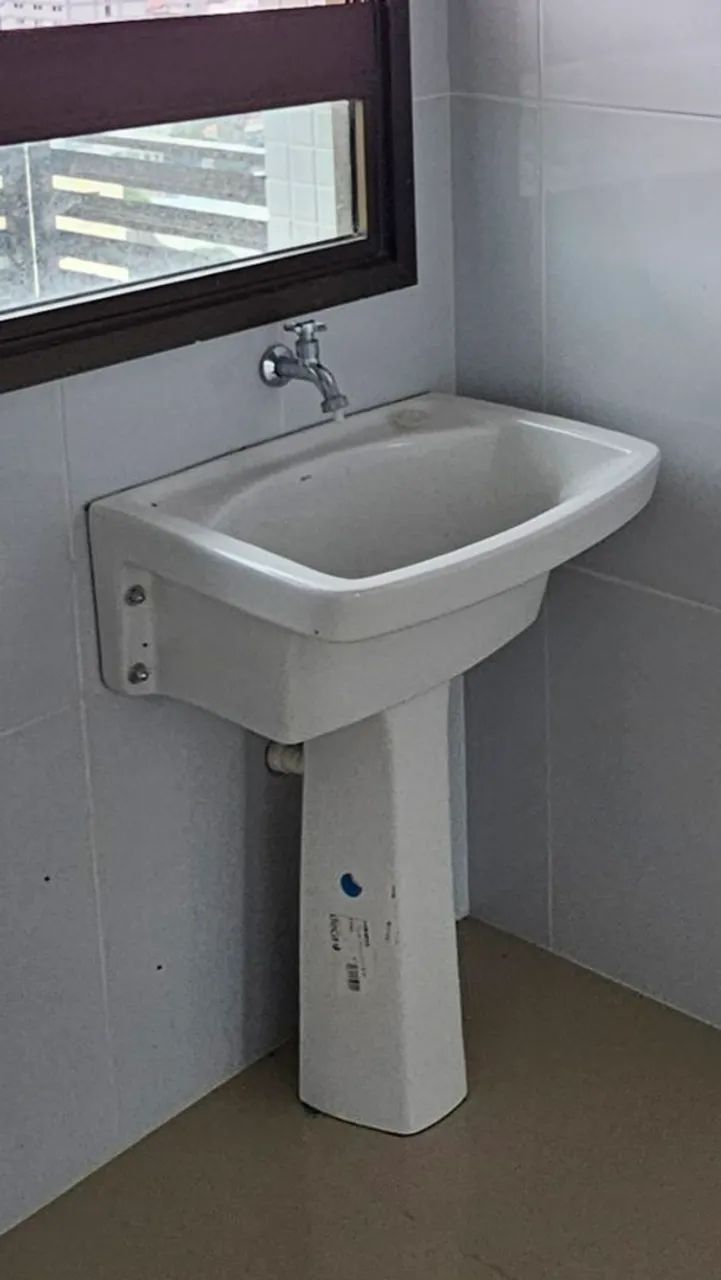 Tanque Louça 18 Litros 56 X 43 cm Branco Deca - Foto 4