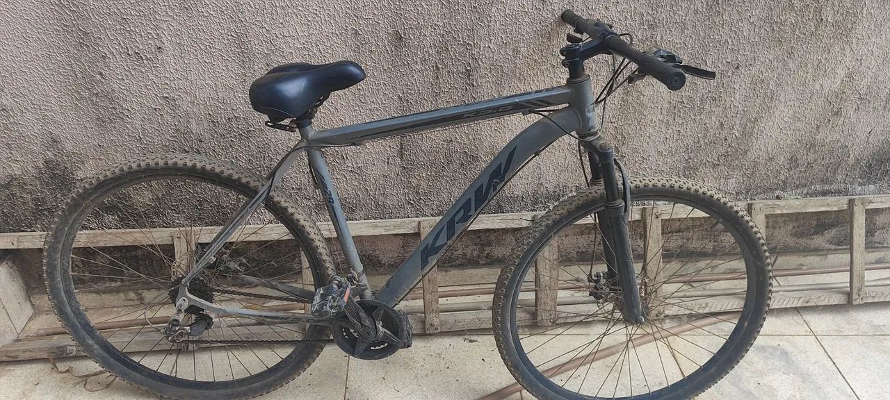 Bicicleta Krw Aro 29, Alumíniol, freio a disco x42 cor grafite/preto