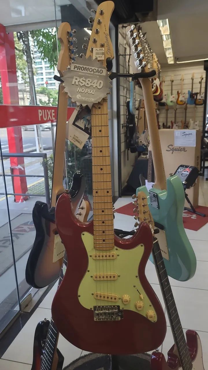 Venda de guitarras p/ iniciantes entre em contato: * - Foto 2