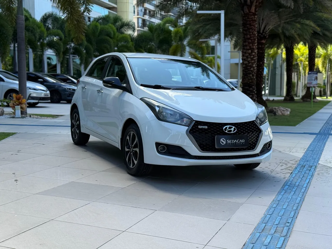 HYUNDAI HB20 Hyundai HB20 R Spec 2016