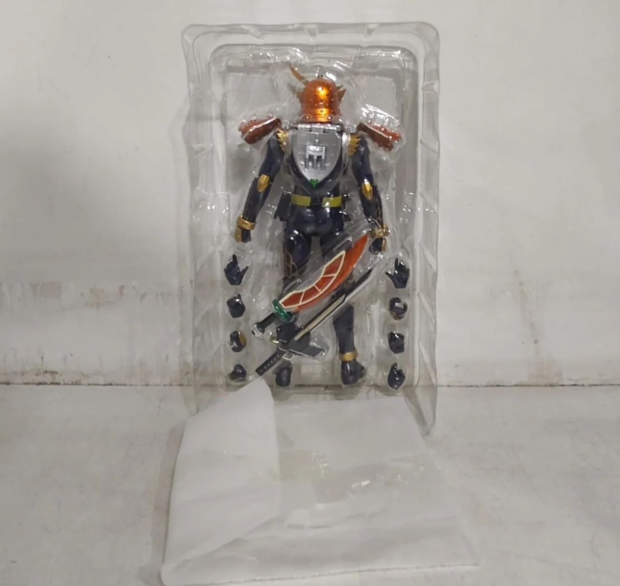 SH Figuarts Kamen Rider Gaim - Foto 3