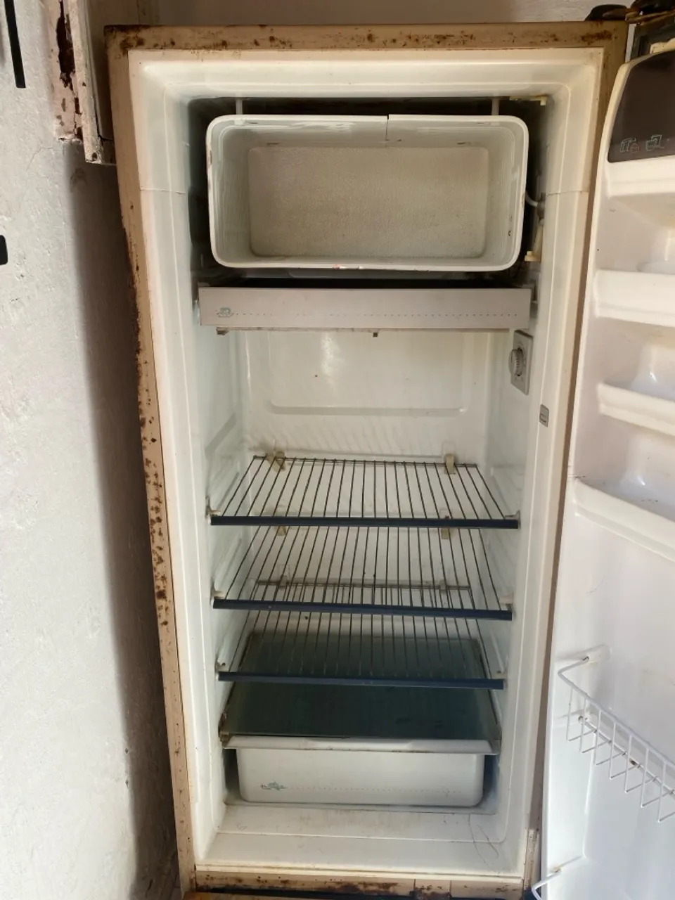 Vendo geladeira