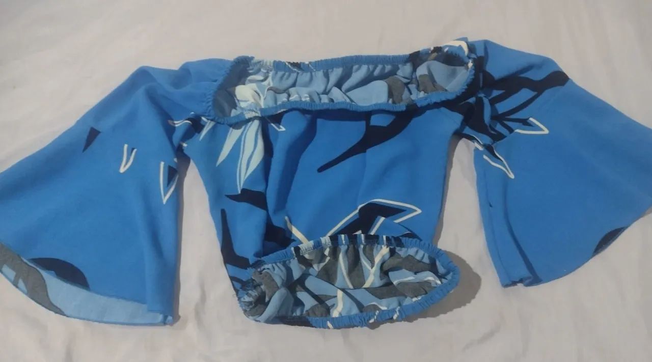 Cropped azul tomara que caia - Foto 2