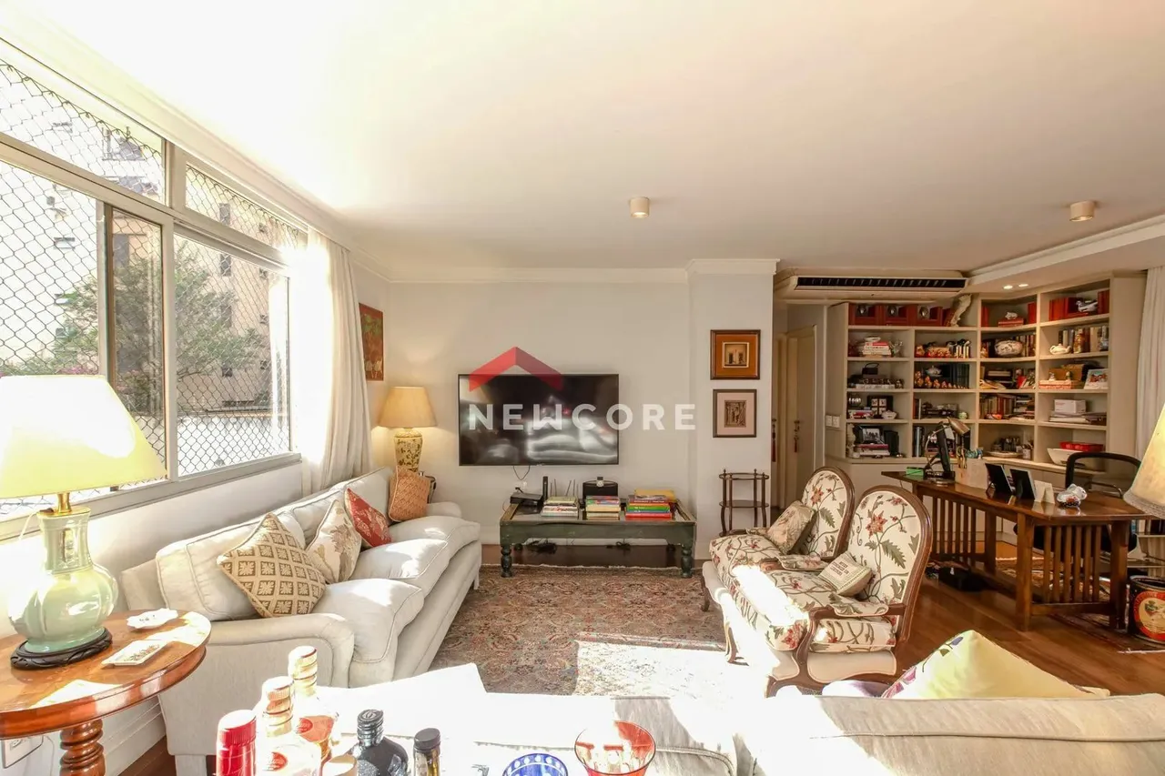 Apartamento em Alameda Lorena - Jardim Paulista - São Paulo/SP