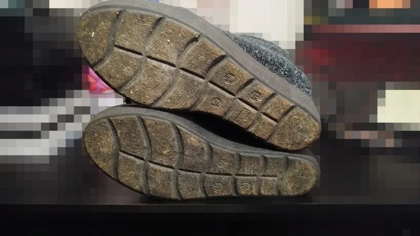 Coturno com mini salto em glitter  - Foto 4