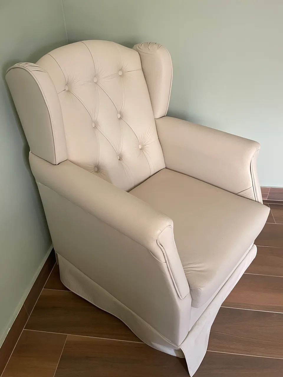 Vendo Poltrona de amamentação 