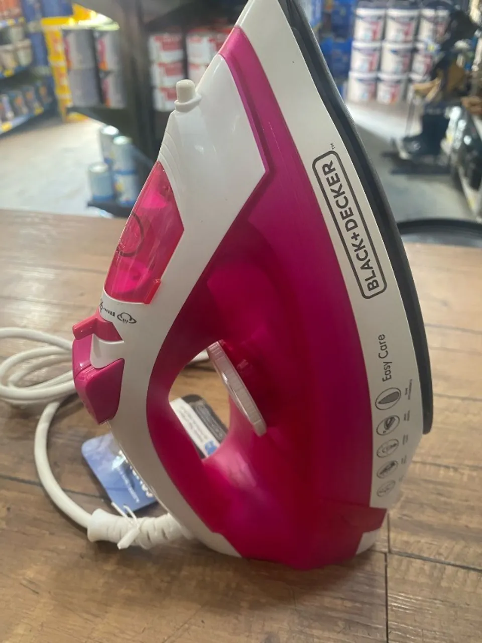 Ferro á vapor antiaderente 127V Black+decker