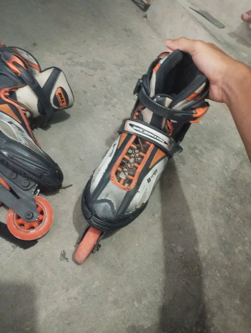 Patins Roller profissional semi usado - Foto 4
