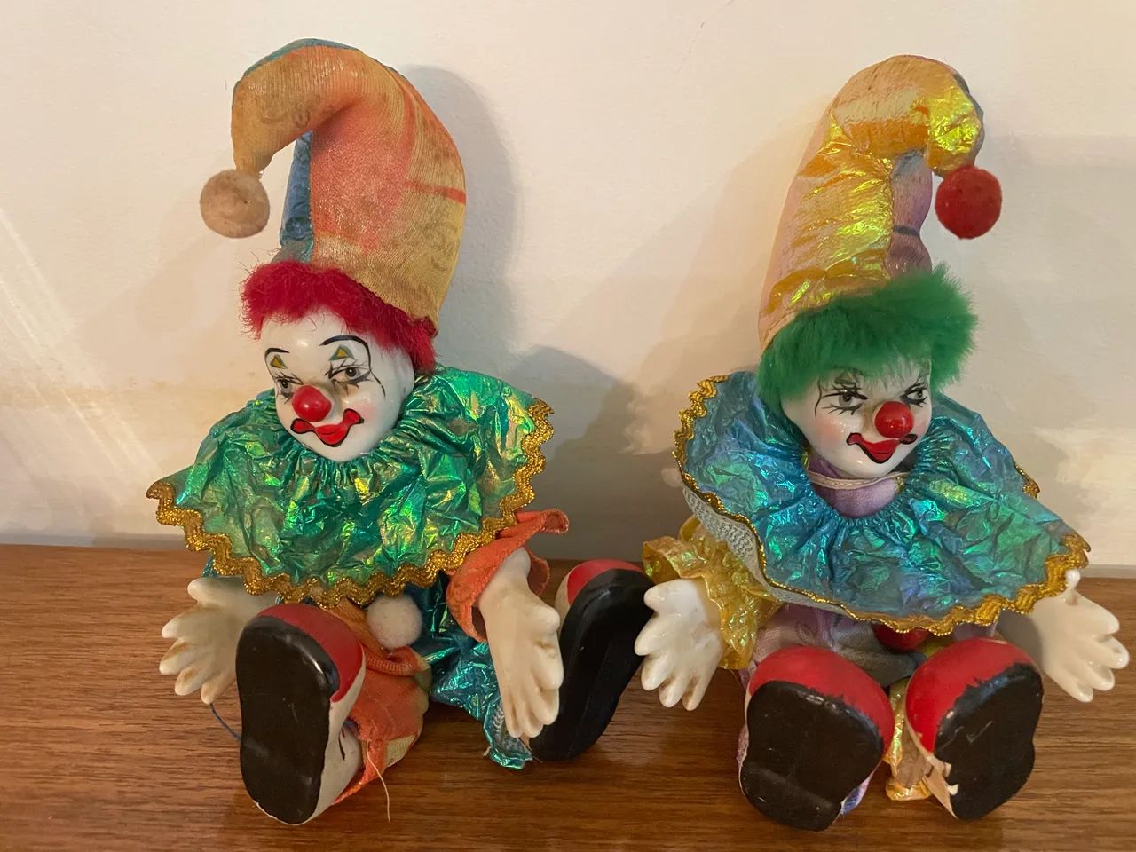 Dupla de palhaços decorativos - 16 cm sentados - Foto 3