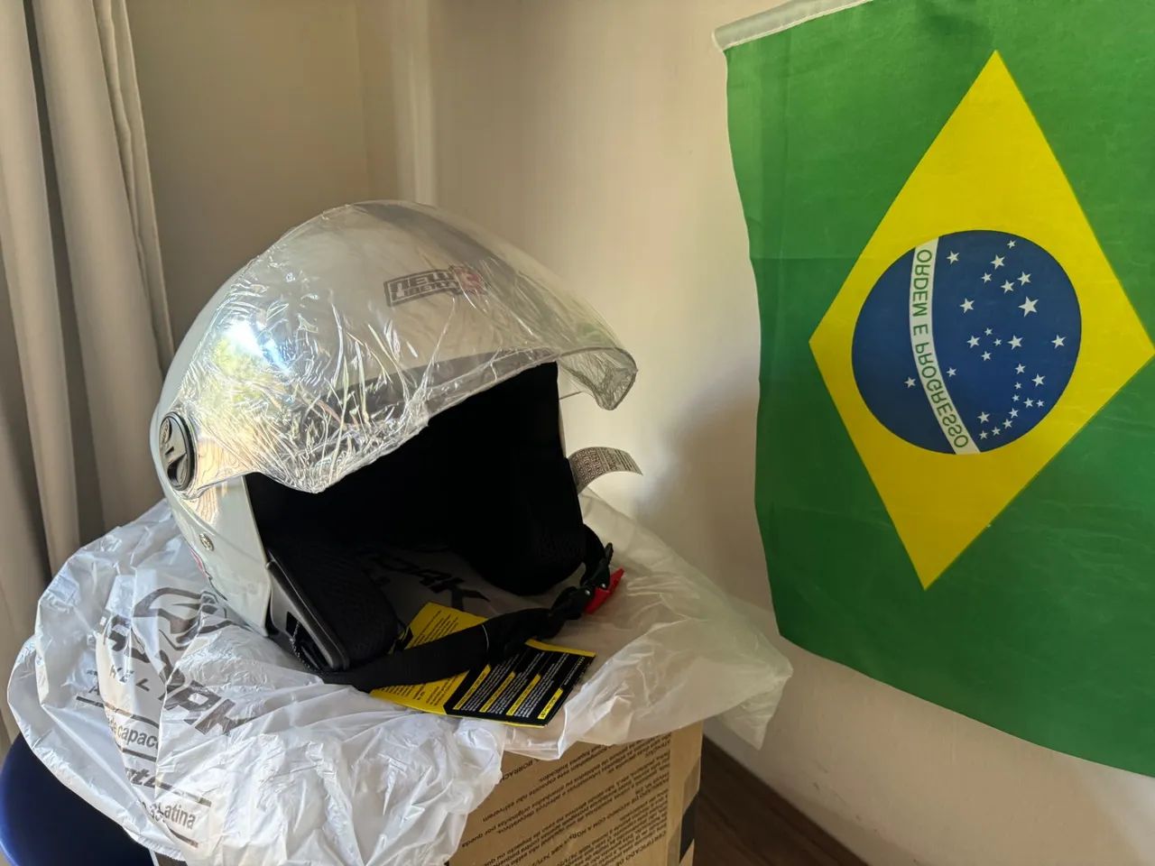 Capacete Novo Liberty 60