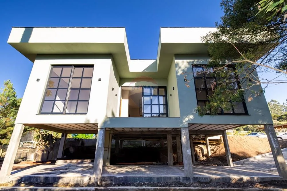 Casa no Condomínio Fechado Vila Das Columbeas