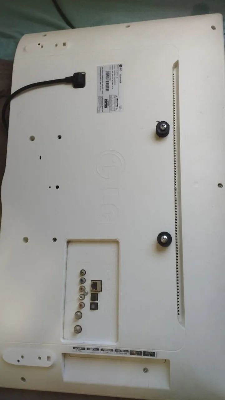 32-inch Smart TV64318192957571121