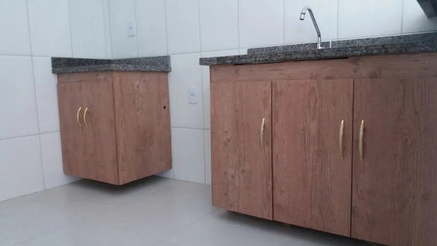 Aluga-se Kit com