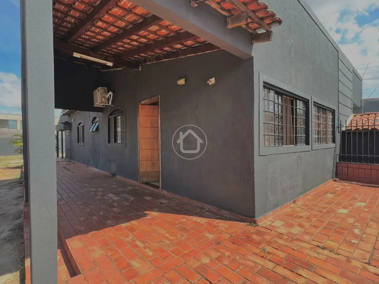 CASA VILA BANDEIRANTES