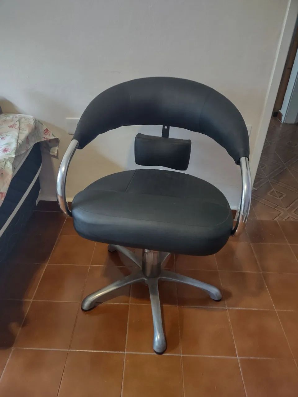 Cadeira de cabeleireiro  - Foto 2
