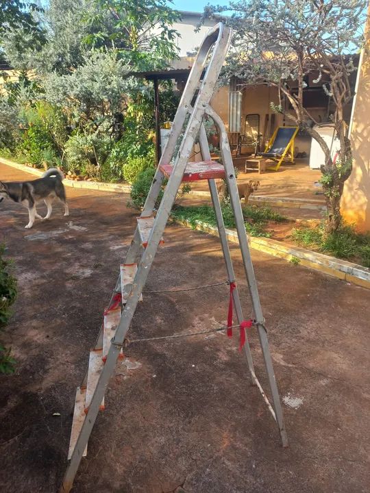 Vende escada de alumínio 6  degrau  - Foto 3