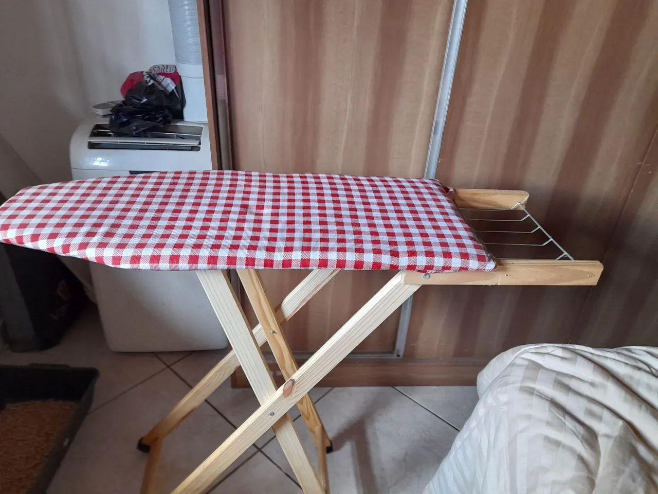 Tábua para passar roupa - Foto 2