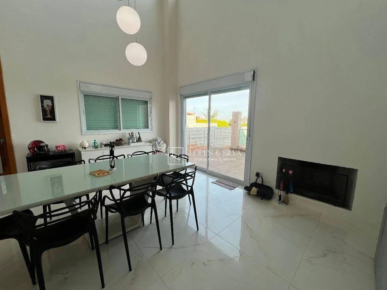 Casa com 4 Dormitórios, sendo 2 suítes à Venda em Condomínio localizado em Atibaia, SP - Foto 5