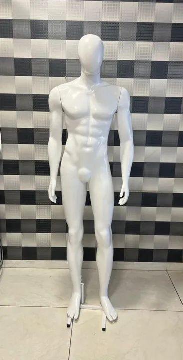 Vendo Cabides Maniguins  araras  balcões 