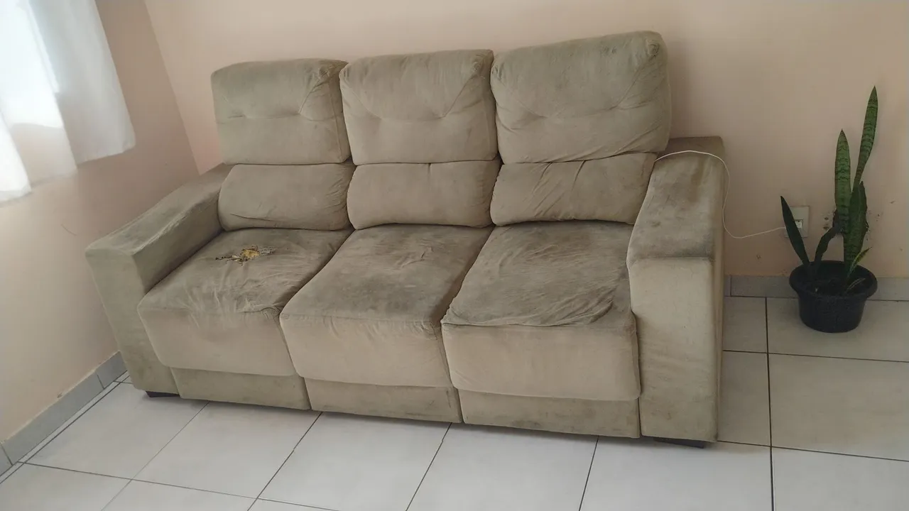 Sofá 3 lugares retrátil e reclinável